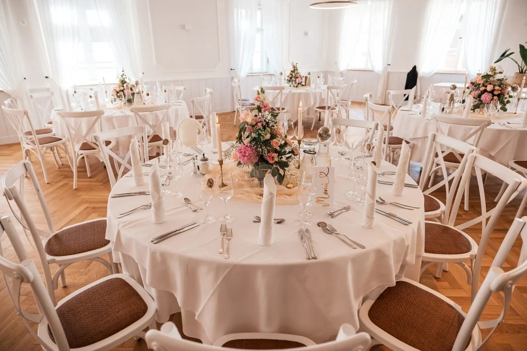 Tischdeko, Hochzeitssaal, Location, Umland
